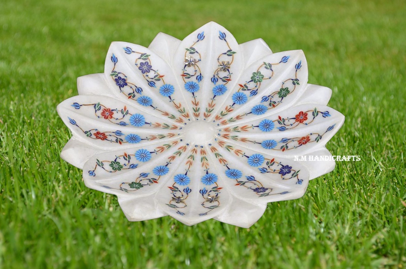 White Marble Flower Bowl, Lotus Bowl, Inlaid Gem Stones, Serving Bowl, Fruit Bowl, Serveware, Marble Serveware, Home Decor, Wedding Gift,