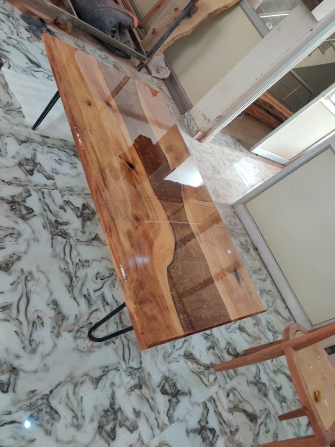 Red Resin River Table, Natural Wood, Center Table Top, Coffee Table, Bench Style, Hallway Table, Office Table, Conference Table, Made 4 You - Image 3