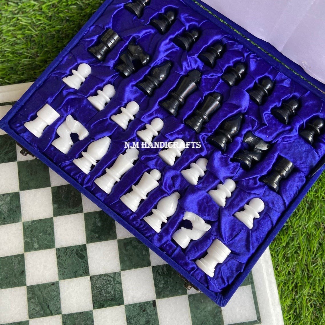 White Marble Chess Set, Green Chess Squares, Tournament Chess Board, Vintage Chess, Mosaic Marquetry Art, Chess table With Green Squares - Image 3